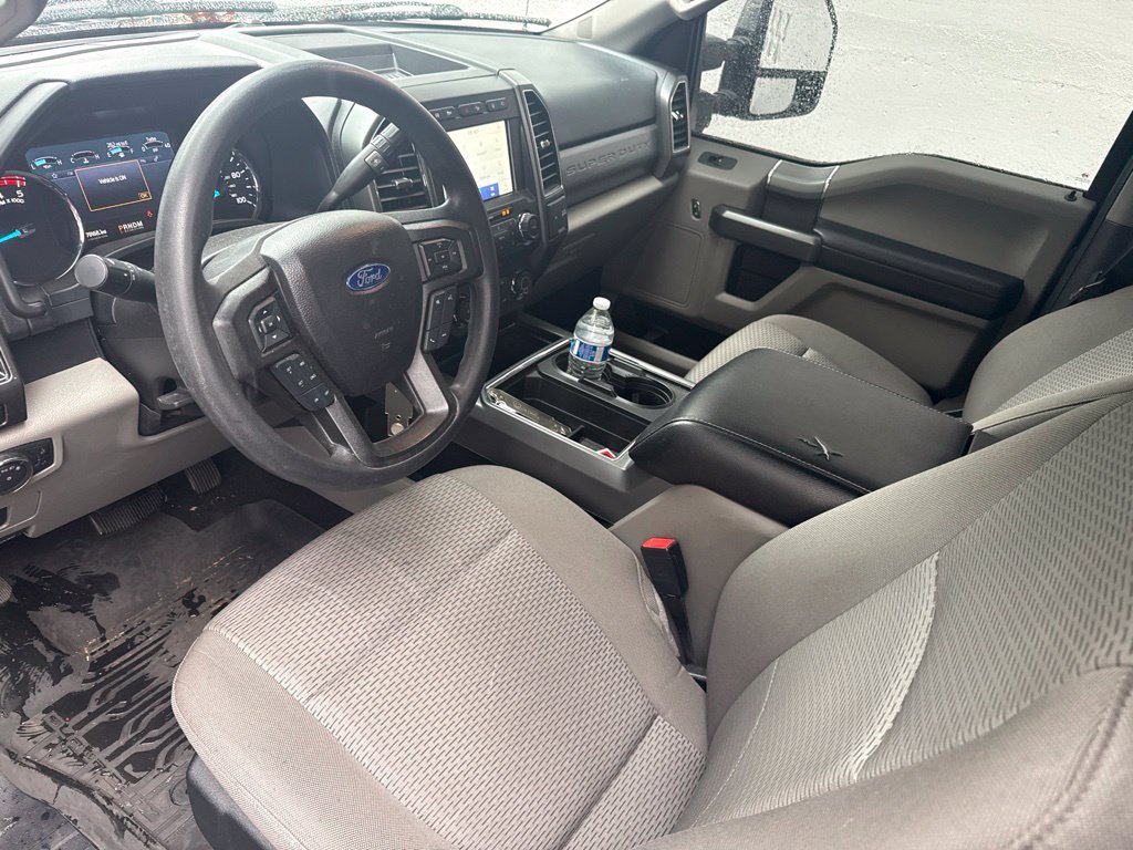Used 2021 Ford F250 XLT w/ XLT Premium Package AWD/4WD image 3