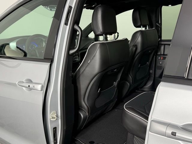 New 2026 Chrysler Pacifica Limited image 26