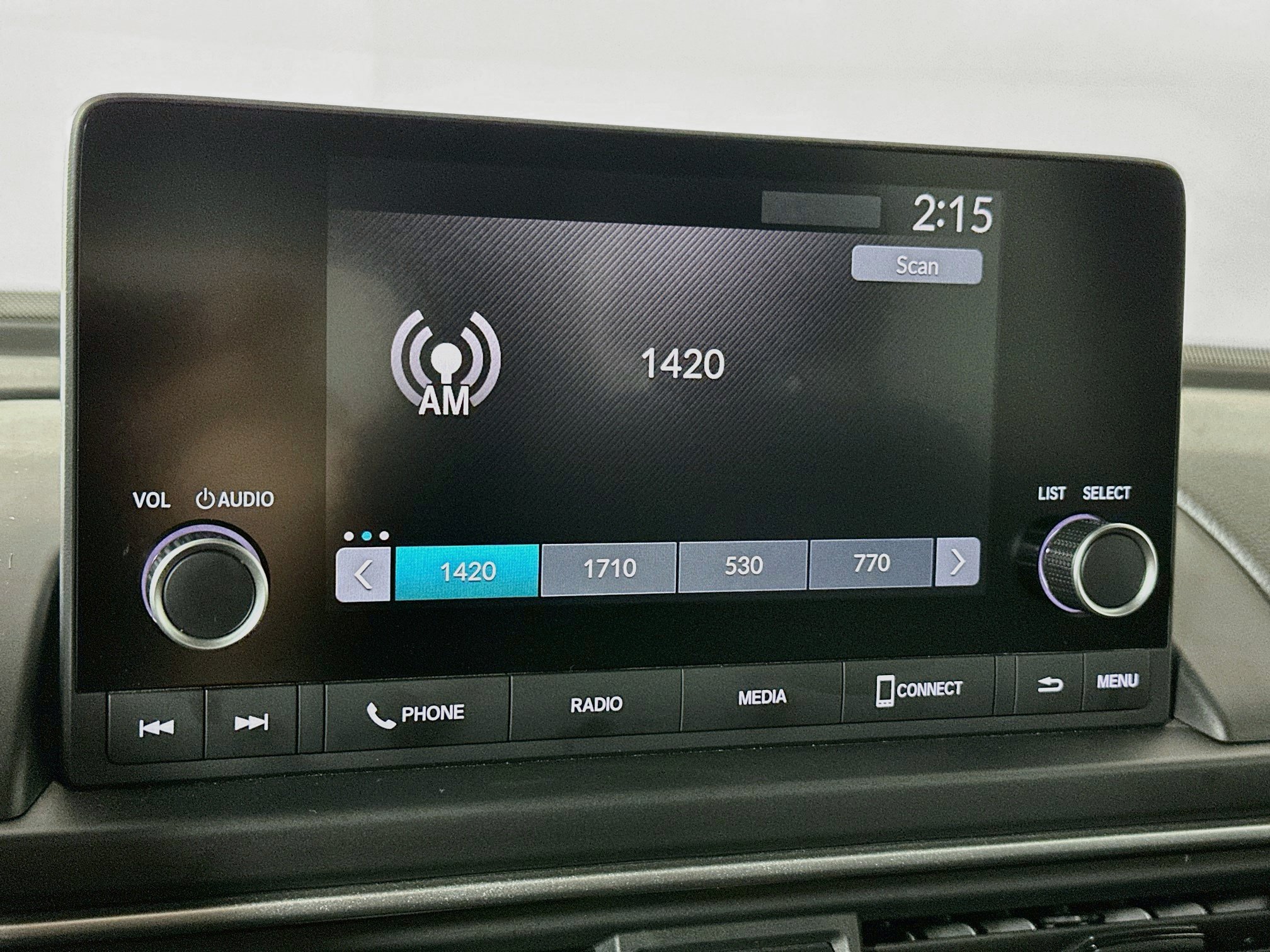 Used 2025 Honda Pilot Sport image 14