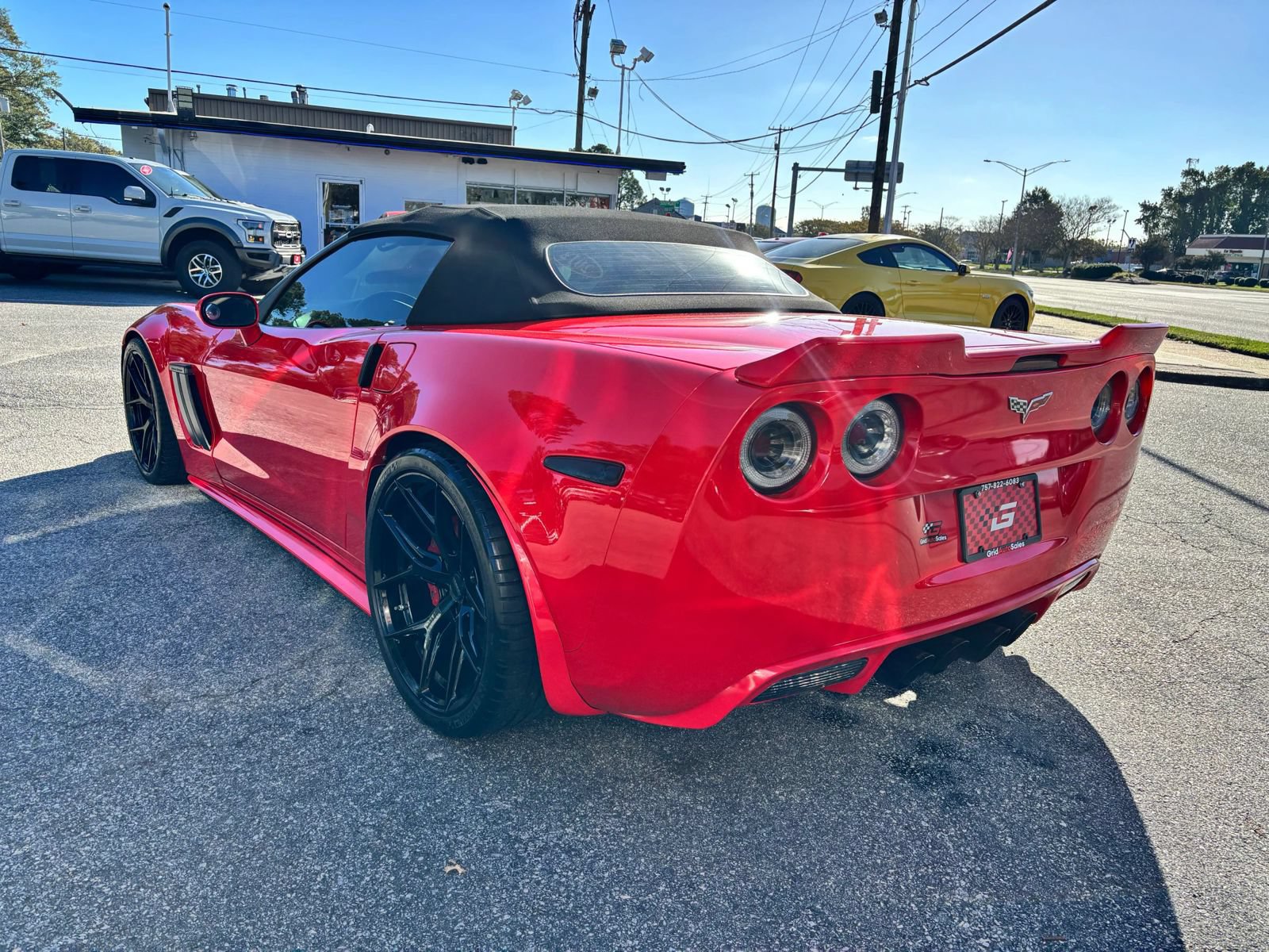 Used 2012 Chevrolet Corvette Grand Sport w/ 3LT Preferred Equipment Group RWD image 5