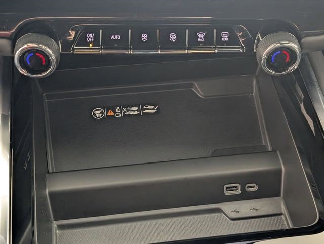 Certified 2025 Chevrolet Tahoe Z71 image 24