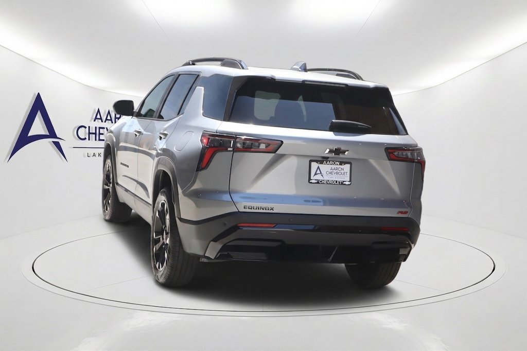 New 2027 Chevrolet Equinox RS w/ Safety and Technology Package FWD image 7
