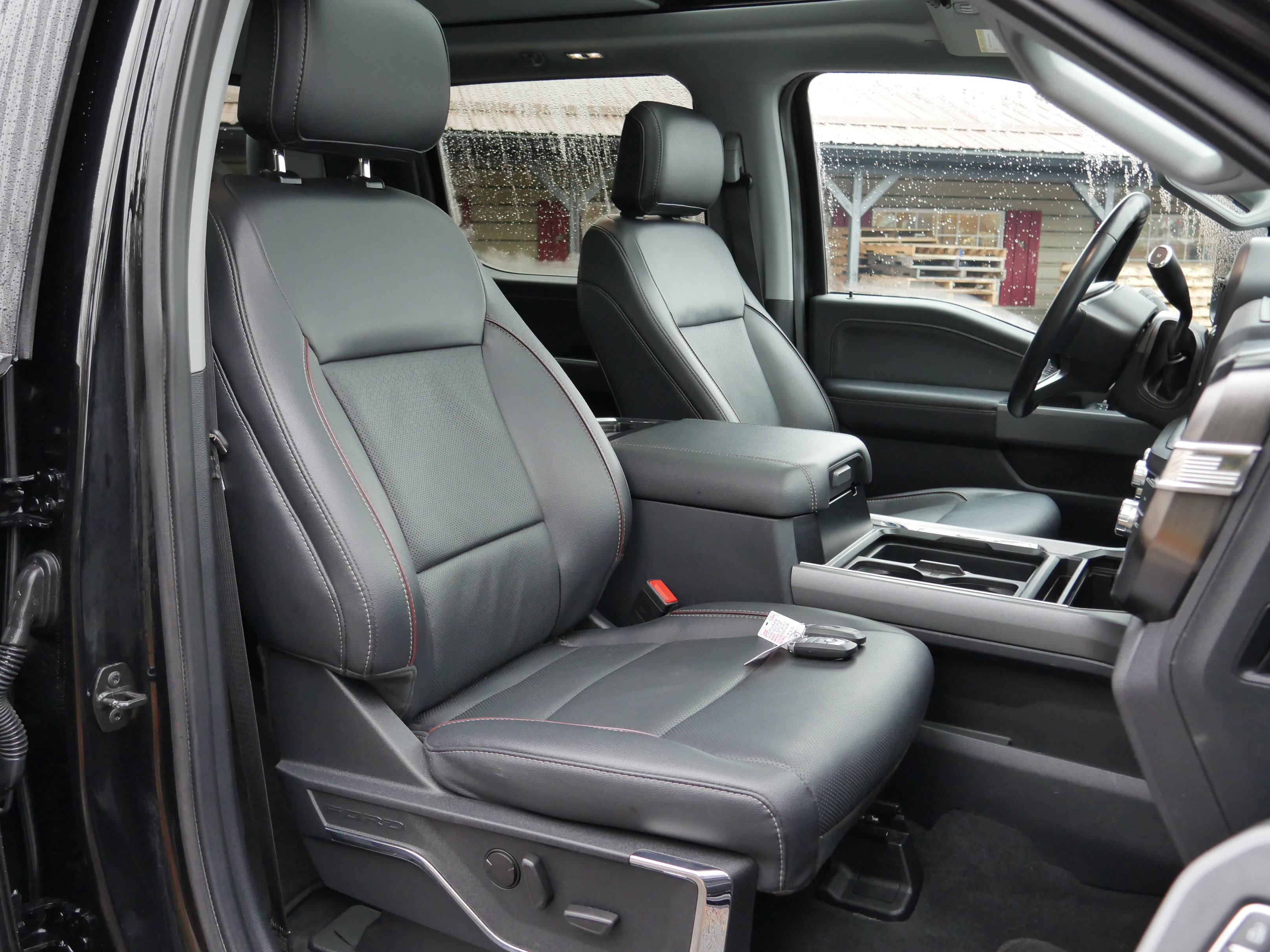 Certified 2023 Ford F350 Lariat w/ Black Appearance Package image 32