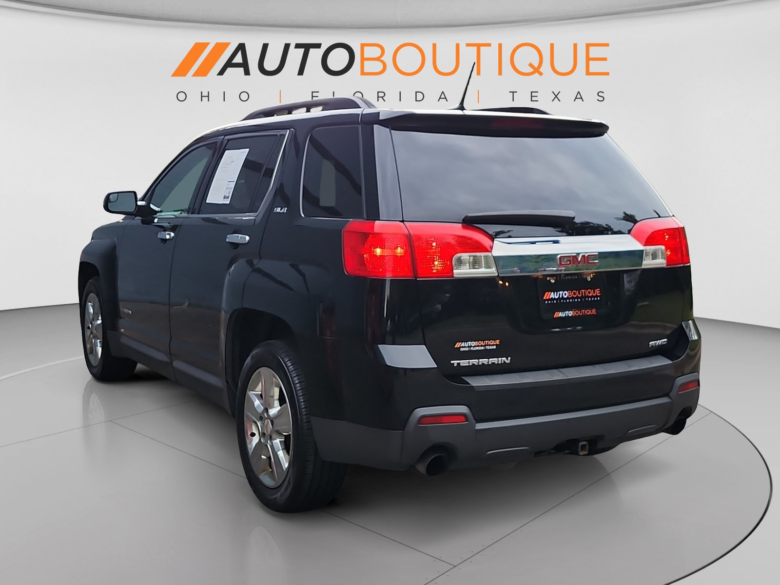 Used 2014 GMC Terrain SLE w/ Chrome Package AWD/4WD image 3