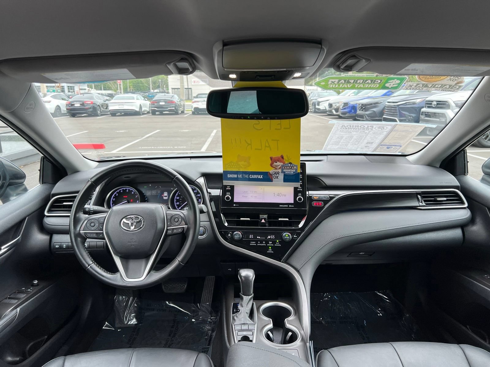 Used 2021 Toyota Camry XLE FWD image 40