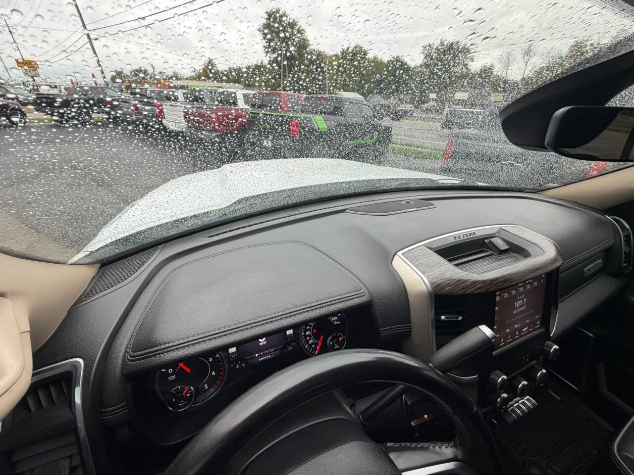 Used 2021 RAM 2500 Laramie AWD/4WD image 38