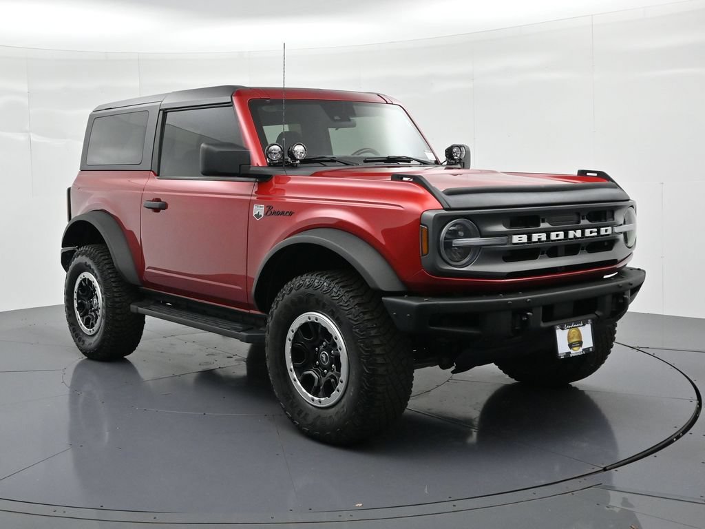 Certified 2021 Ford Bronco Big Bend w/ Sasquatch Package AWD/4WD image 4