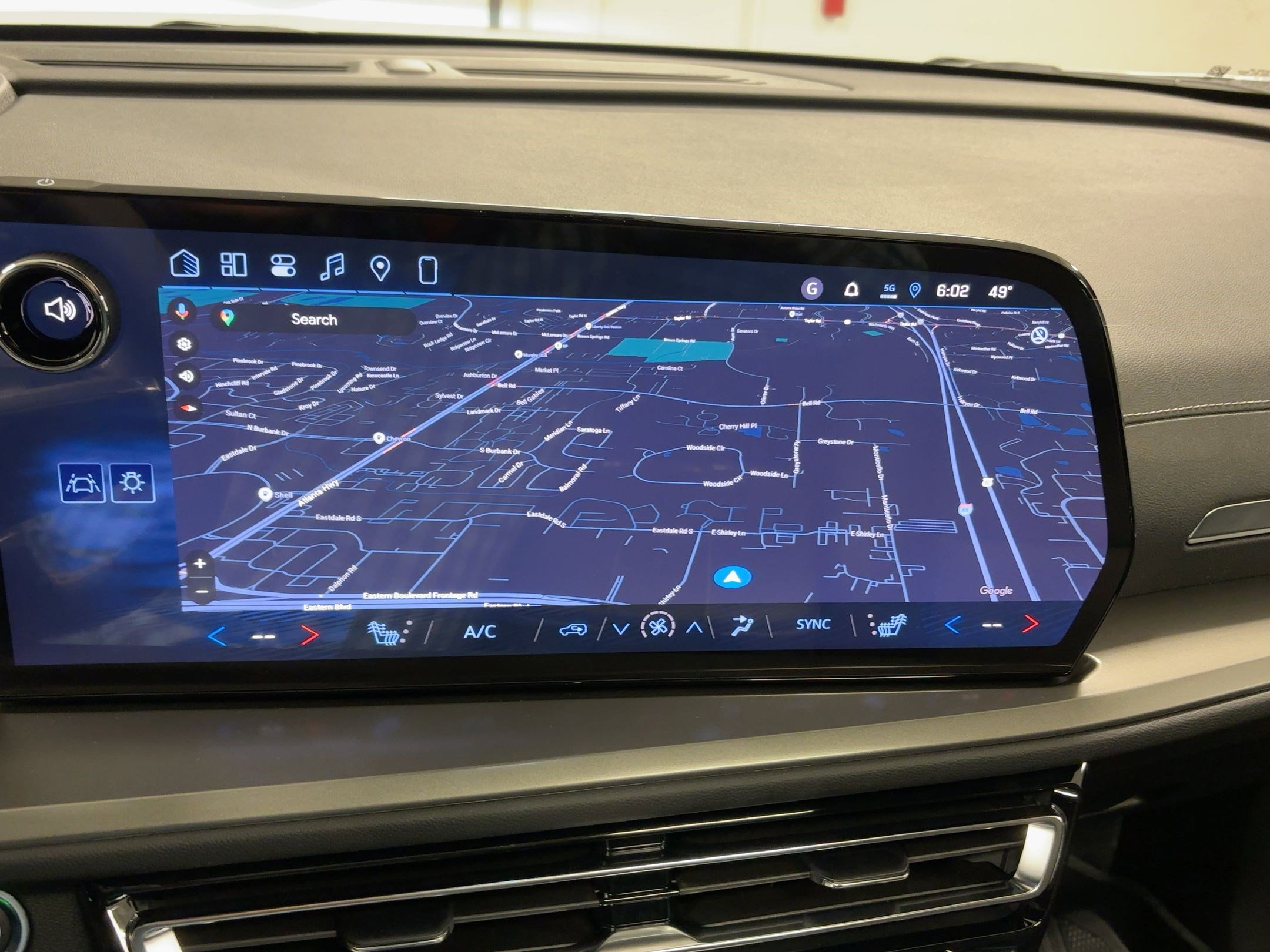 New 2026 Chevrolet Traverse LT w/ Sun and Wheel Package image 25