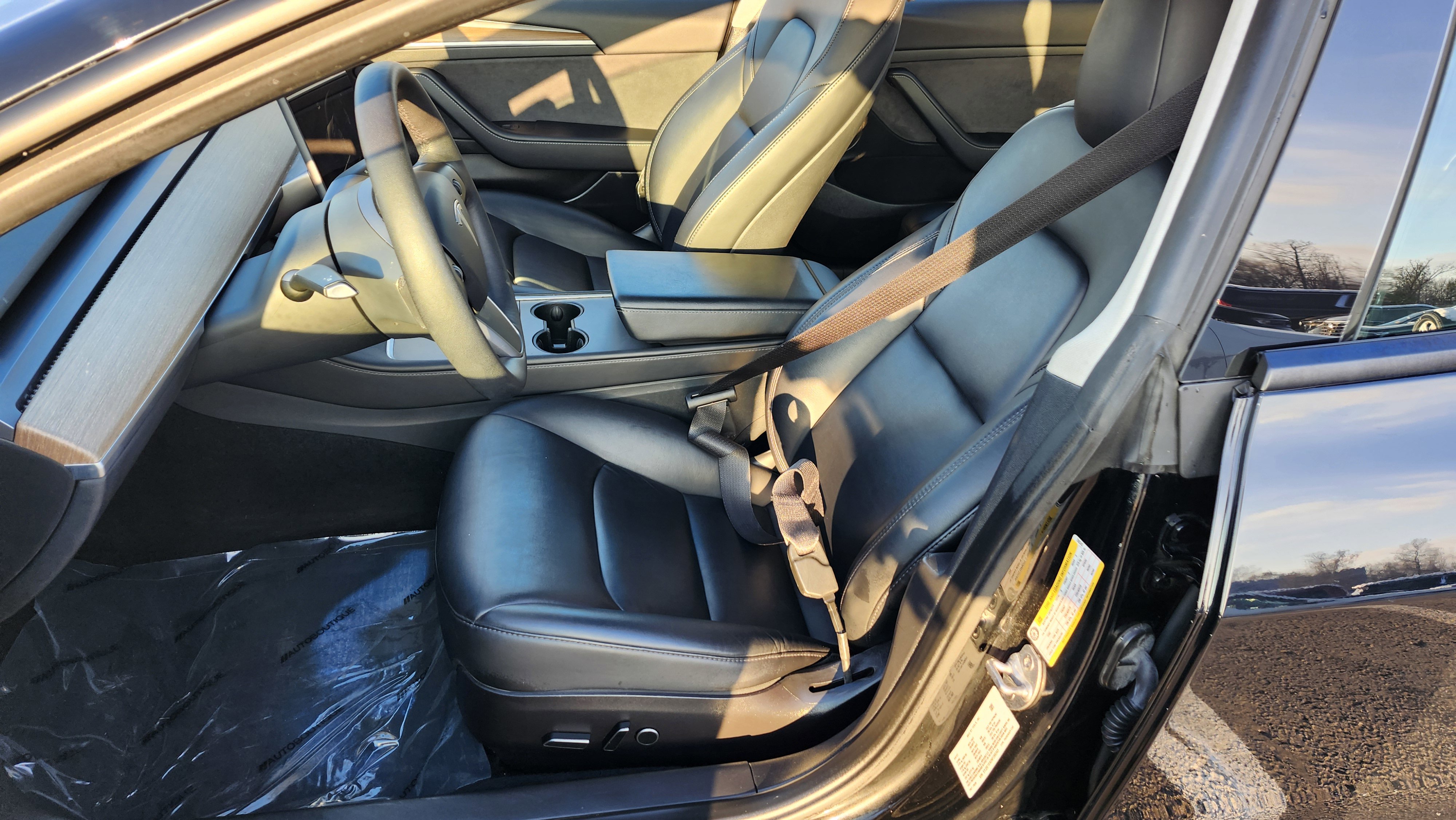 Used 2022 Tesla Model 3 image 24