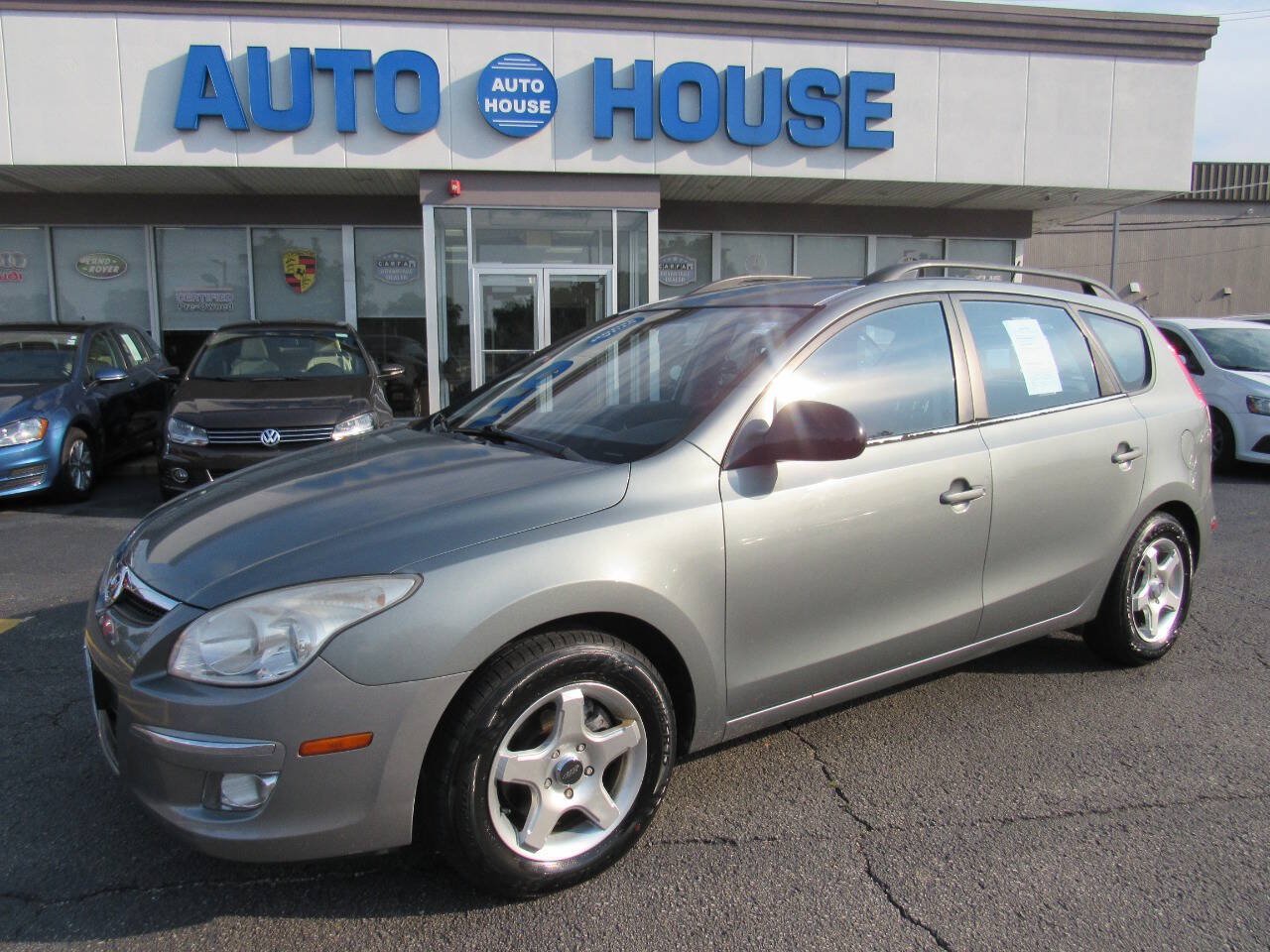 Used 2010 Hyundai Elantra SE w/ Popular Equipment Pkg 2 FWD image 34