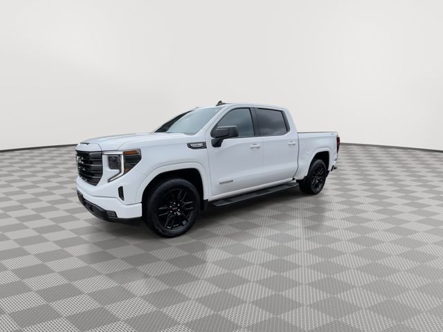 Used 2023 GMC Sierra 1500 Elevation w/ LPO, Elevation Black Package AWD/4WD image 4