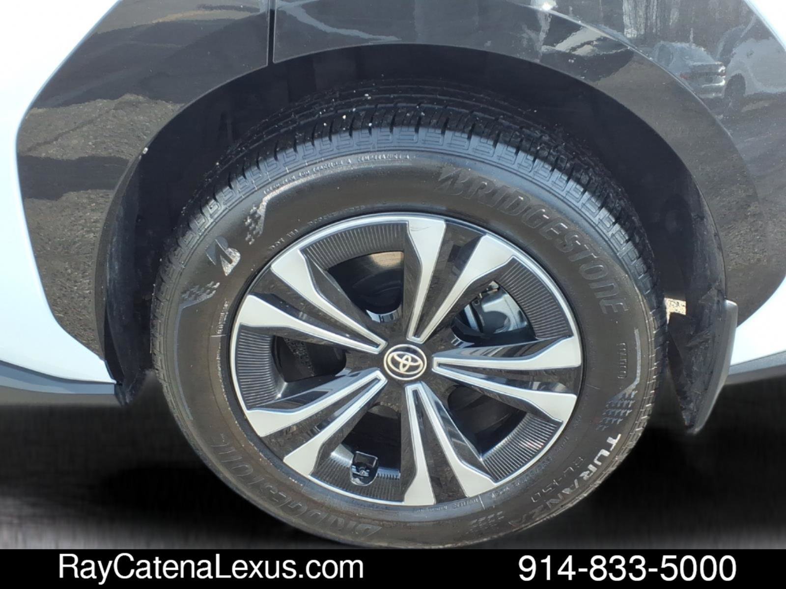 Used 2025 Toyota bZ4X AWD w/ Weather Package image 8