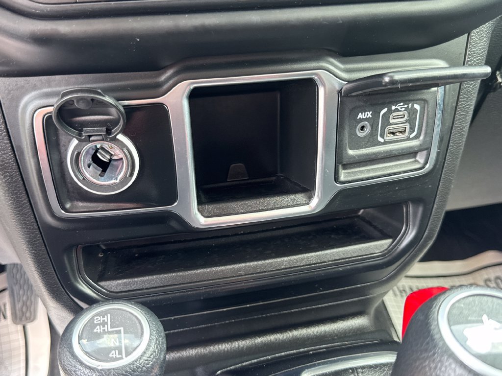 Used 2023 Jeep Wrangler Unlimited Sport AWD/4WD image 41