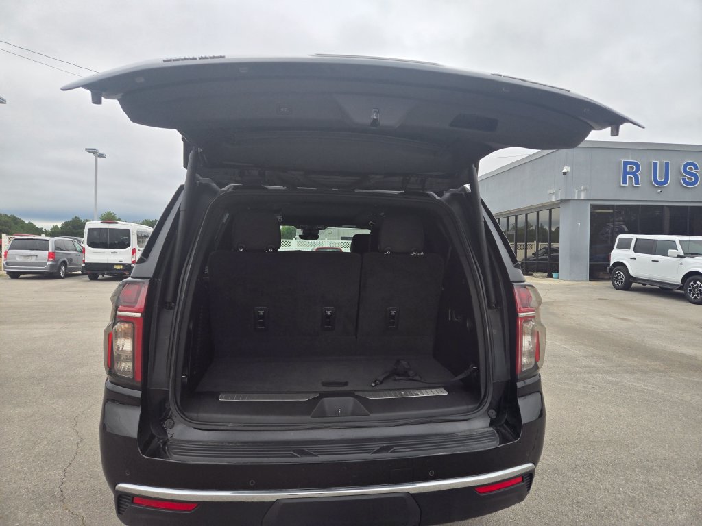 Used 2023 Chevrolet Tahoe Premier AWD/4WD image 5