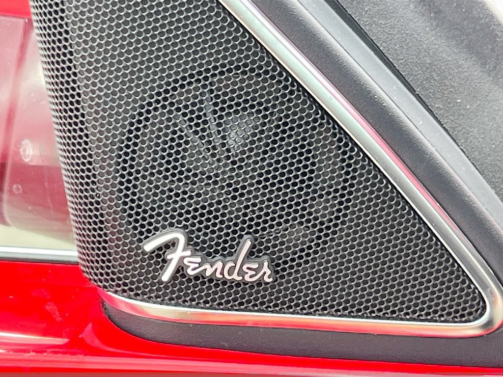 Used 2019 Volkswagen Beetle 2.0T SE FWD image 19