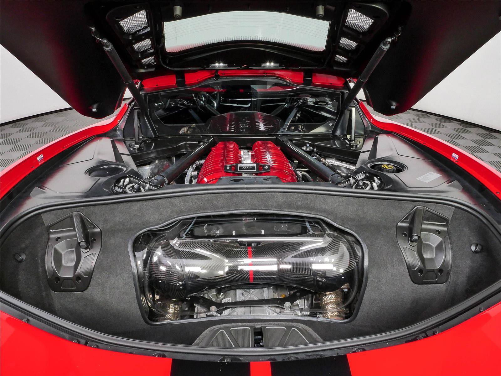 Used 2024 Chevrolet Corvette Z06 RWD image 27