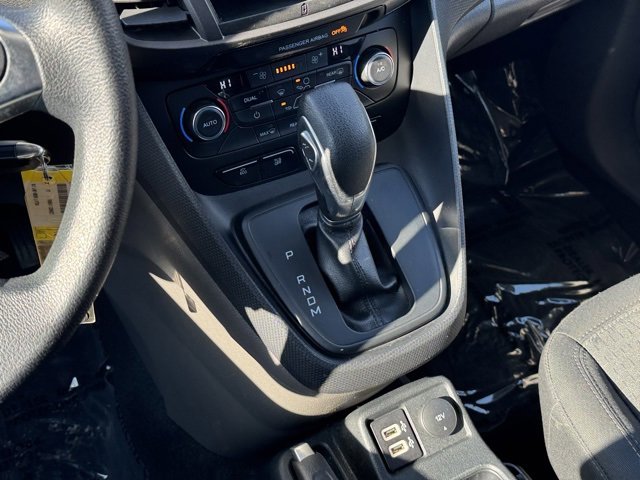 Certified 2020 Ford Transit Connect XLT image 17
