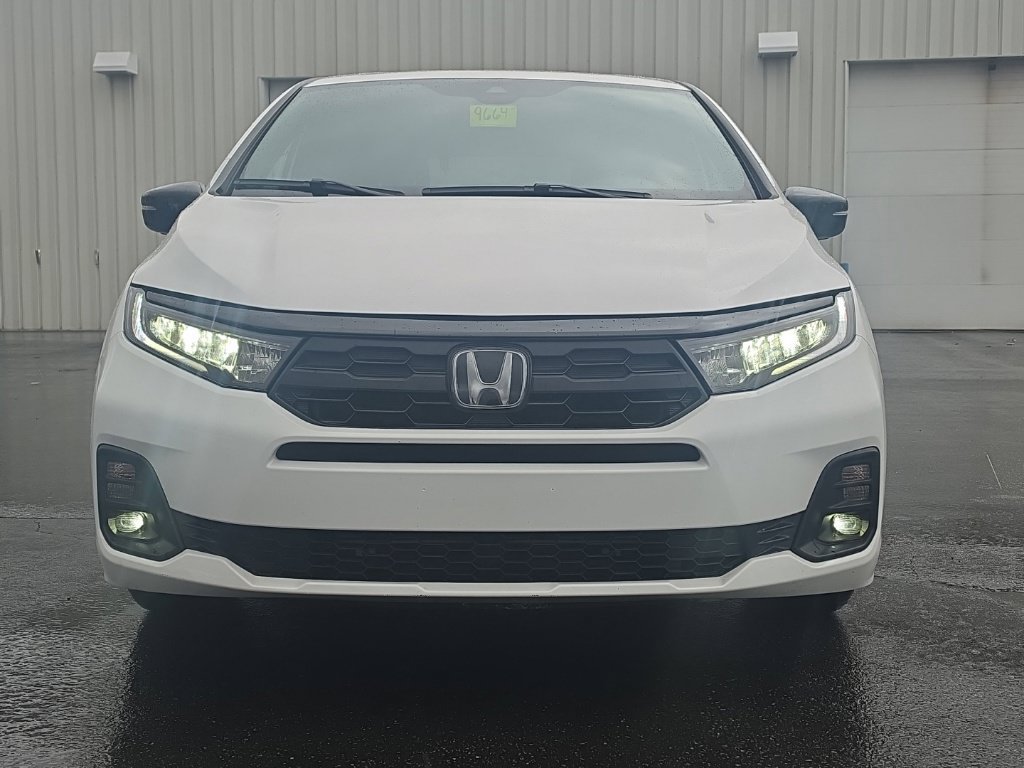 Used 2025 Honda Odyssey Sport-L image 2