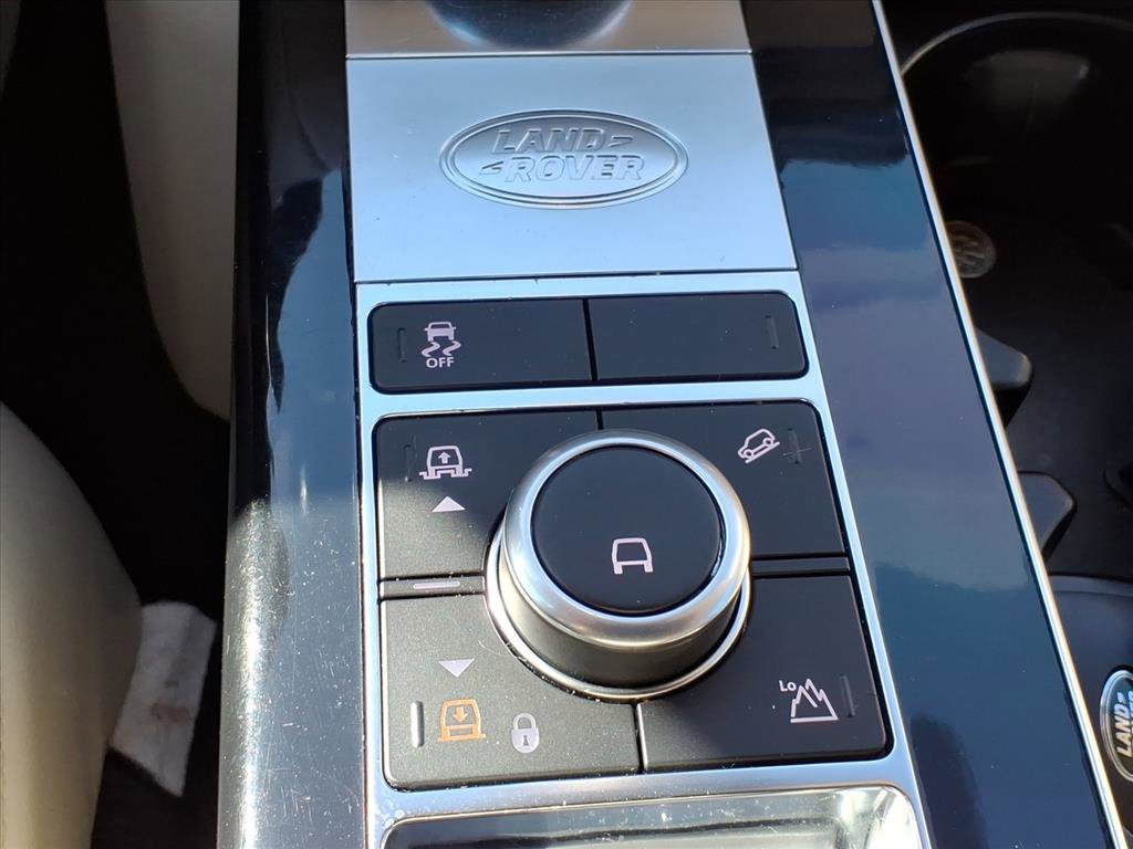 Used 2019 Land Rover Range Rover Supercharged image 13