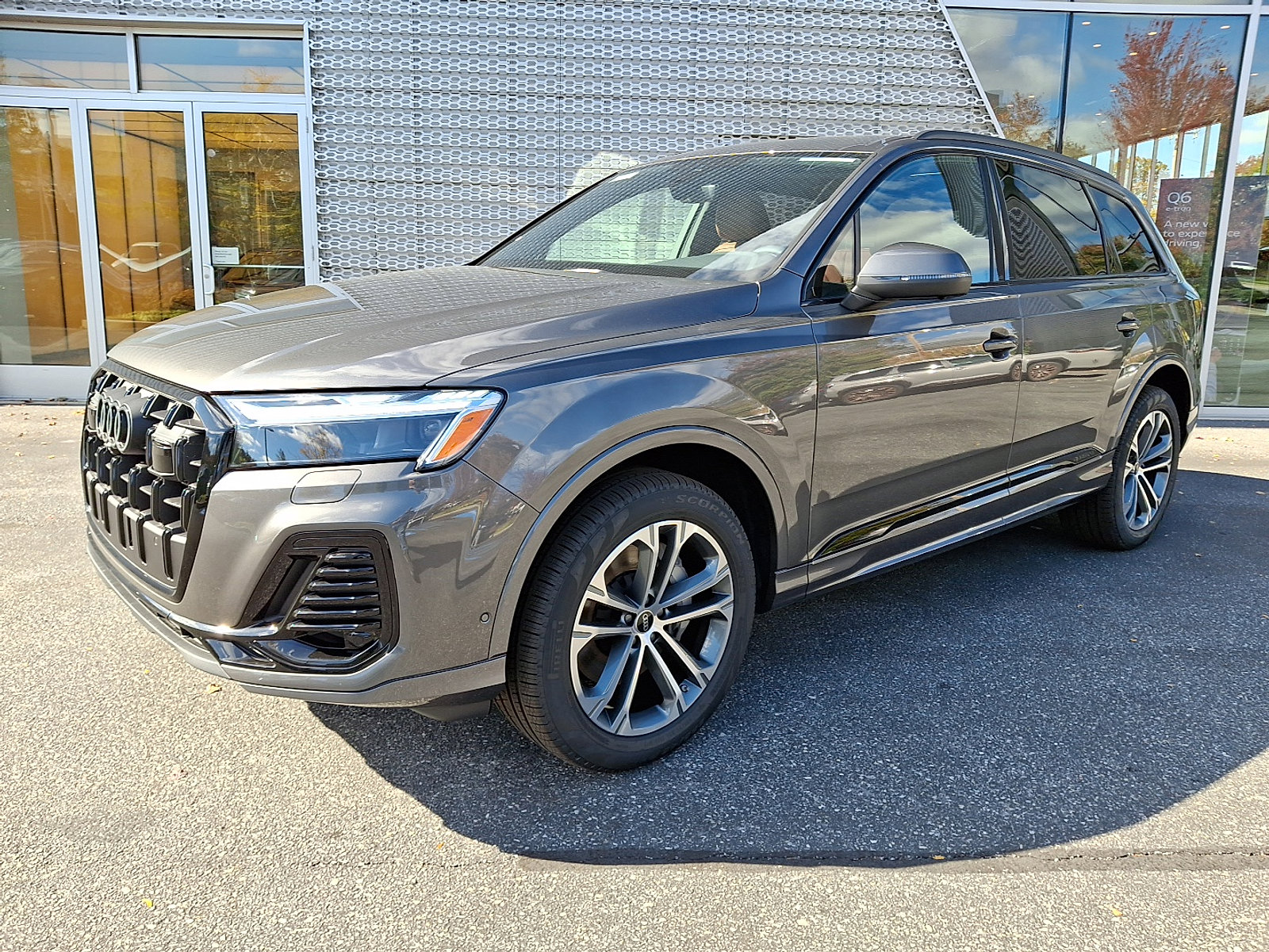 New 2026 Audi Q7 2.0T Premium Plus image 2