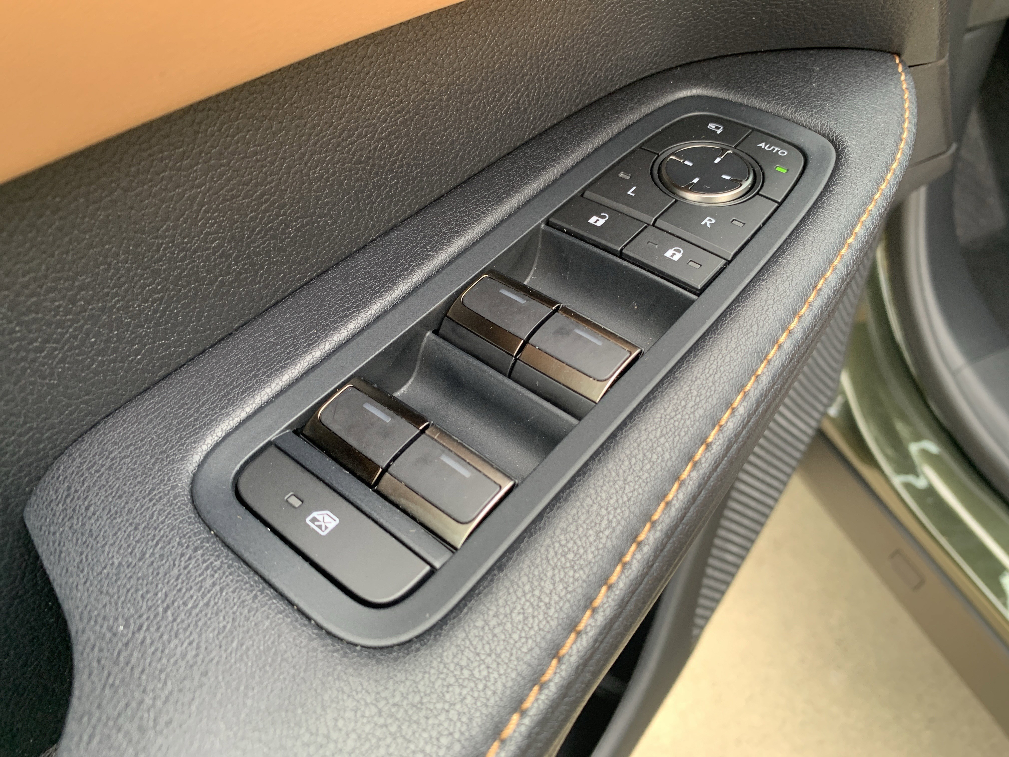 Used 2025 Lexus RX 350 FWD w/ Technology Package image 15