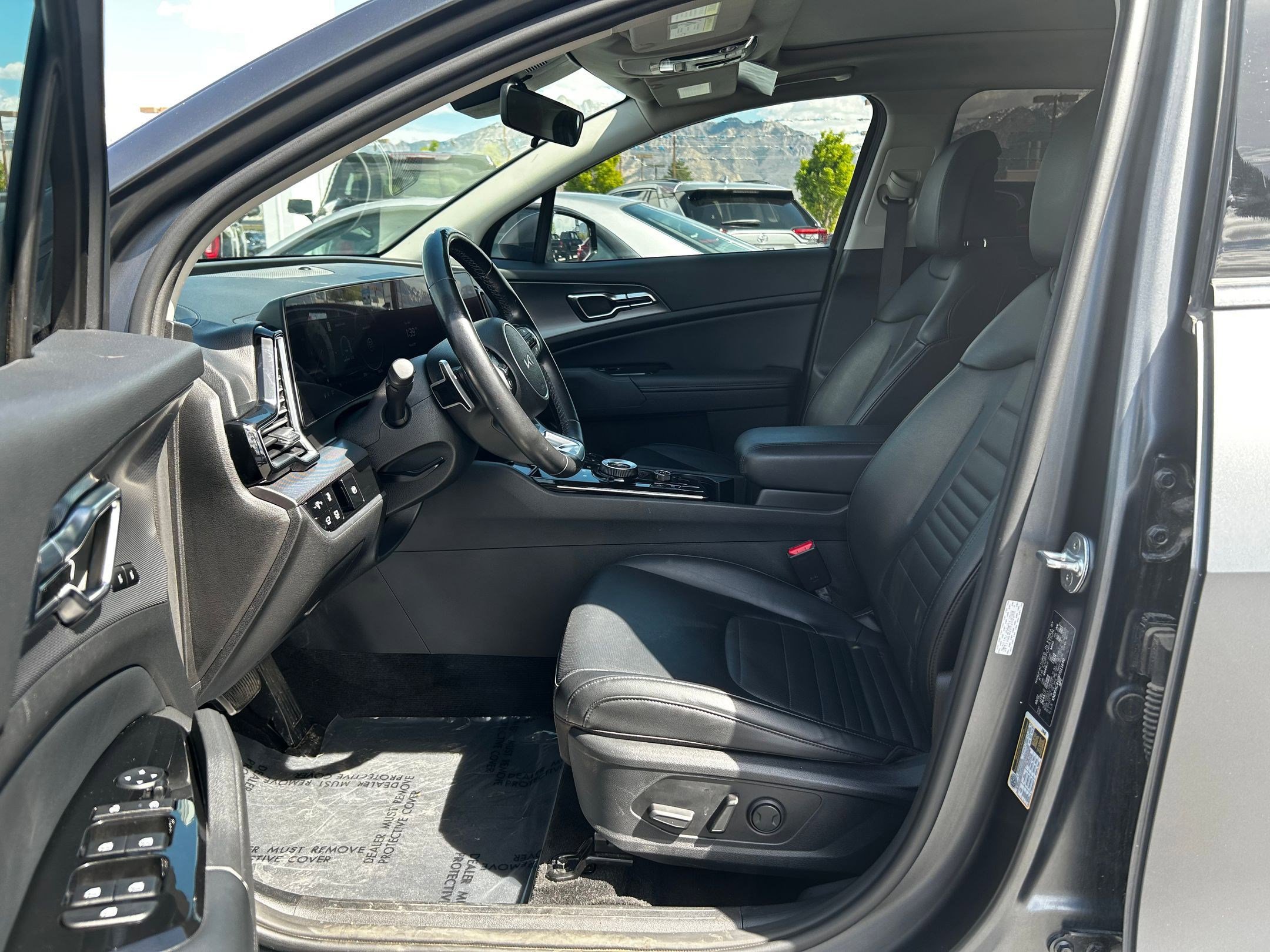 Used 2023 Kia Sportage SX Prestige image 12