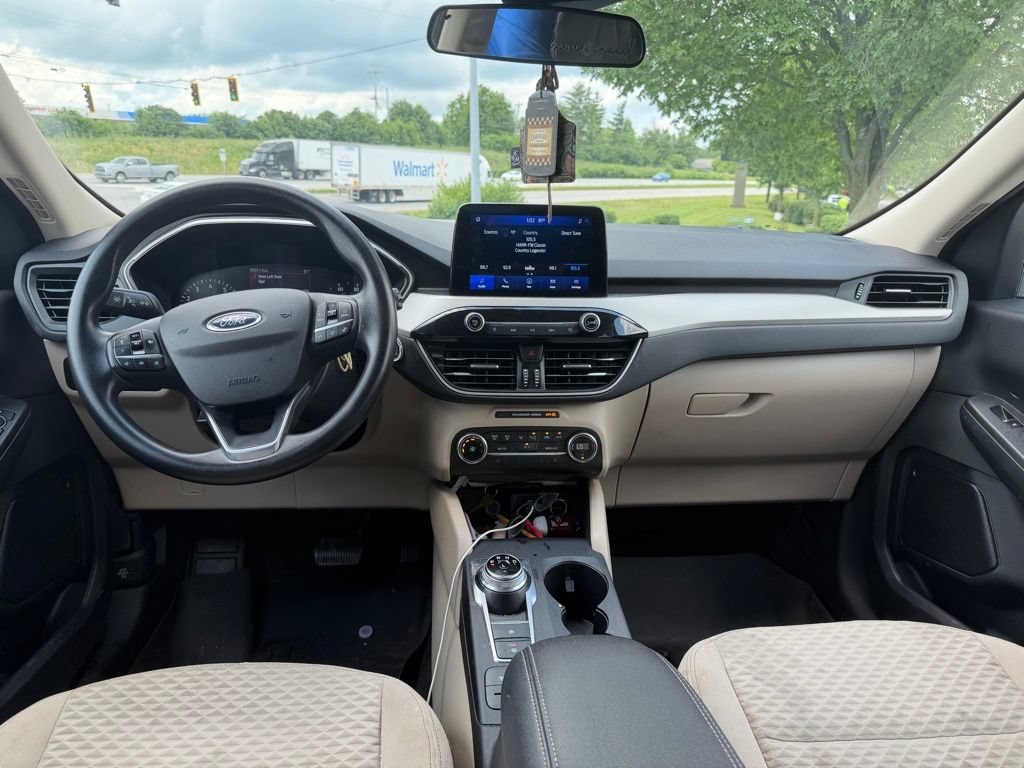Used 2020 Ford Escape SE AWD/4WD image 6