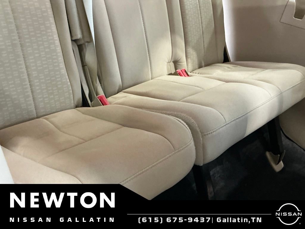 Used 2017 Ford Expedition XLT RWD image 16