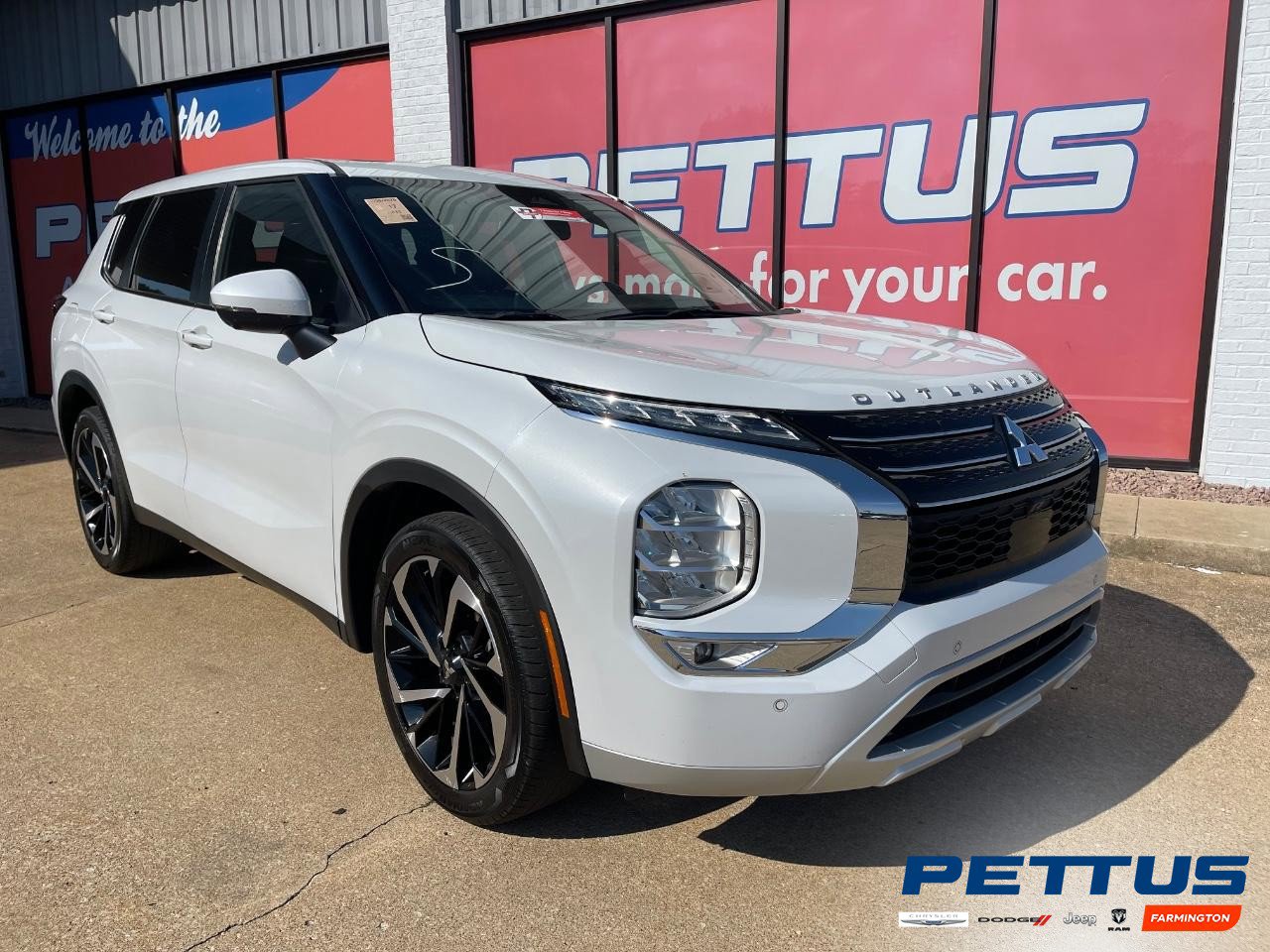 Used 2024 Mitsubishi Outlander FWD
