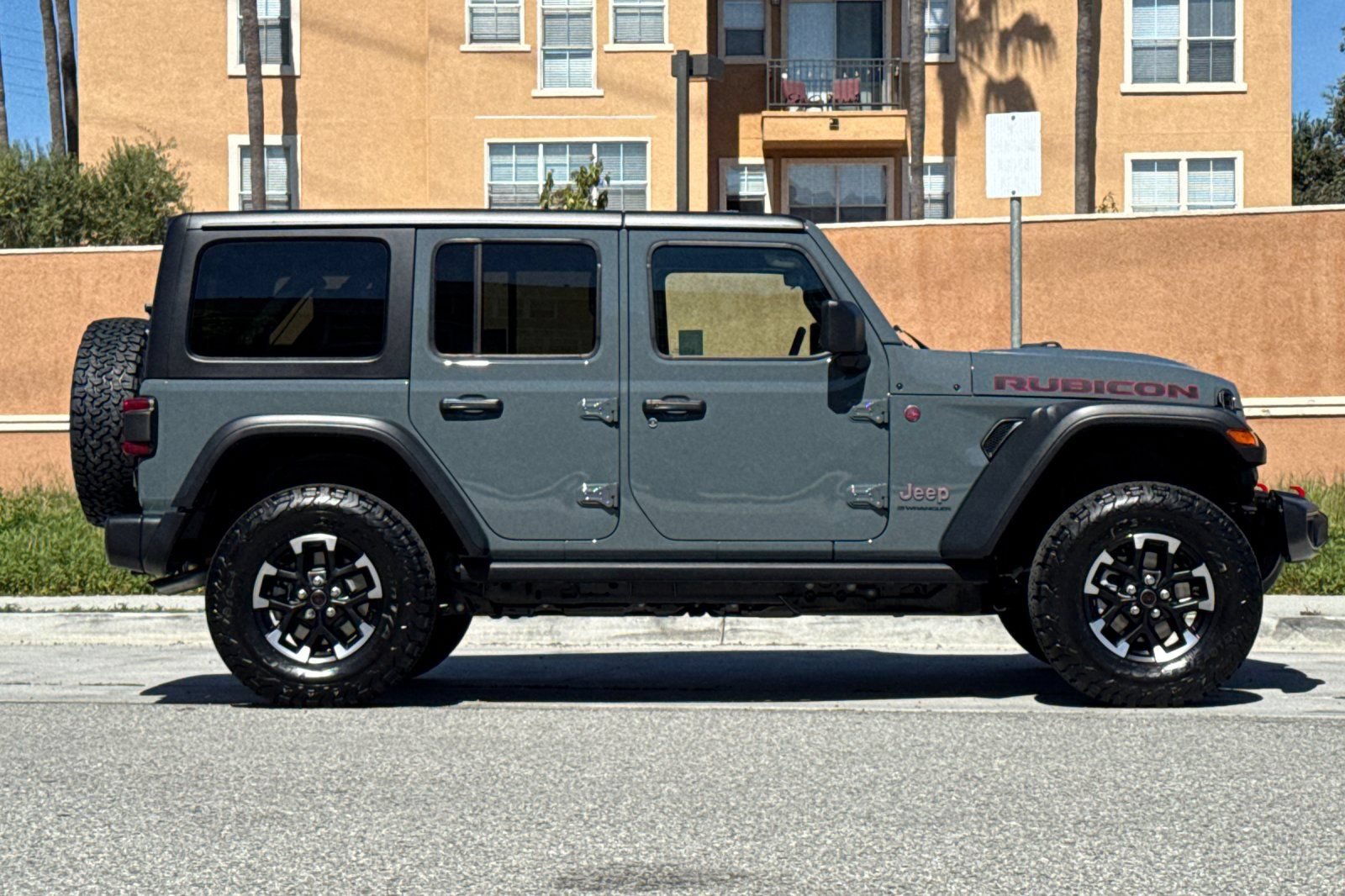 New 2026 Jeep Wrangler Unlimited Rubicon AWD/4WD image 3