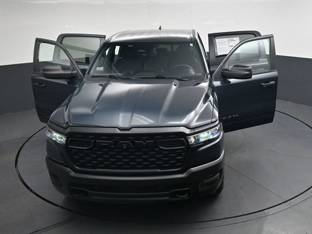 Used 2025 RAM 1500 Warlock AWD/4WD image 38