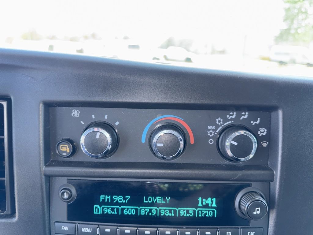 Used 2024 Chevrolet Express 2500 w/ Driver Convenience Package RWD image 13