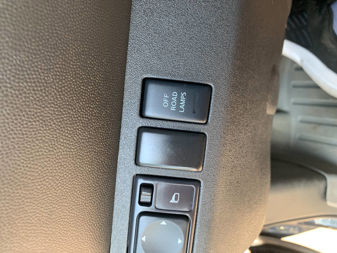 Used 2013 Nissan Xterra PRO-4X image 22