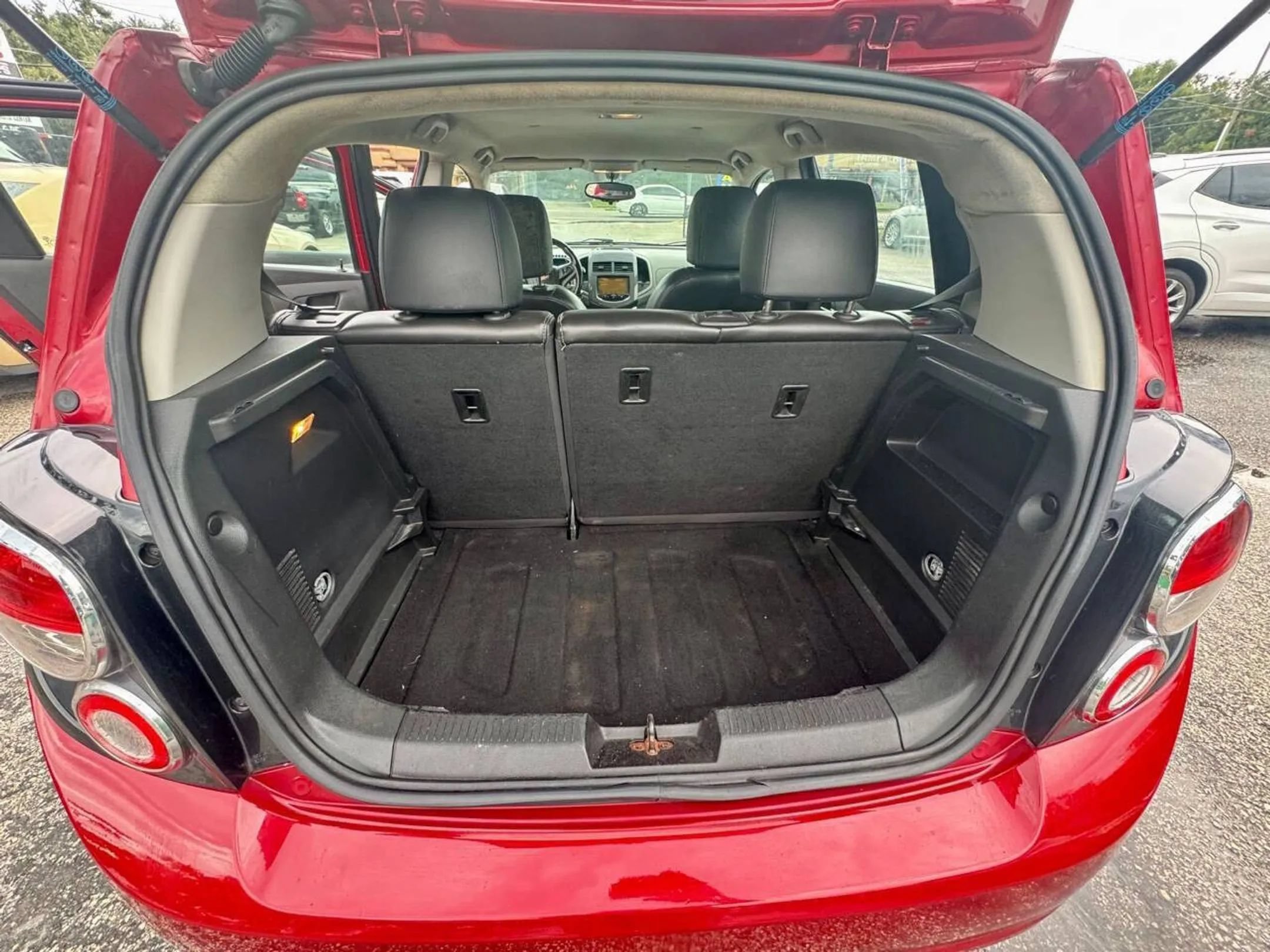 Used 2014 Chevrolet Sonic LTZ FWD image 19