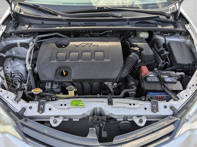 Used 2015 Toyota Corolla LE image 21