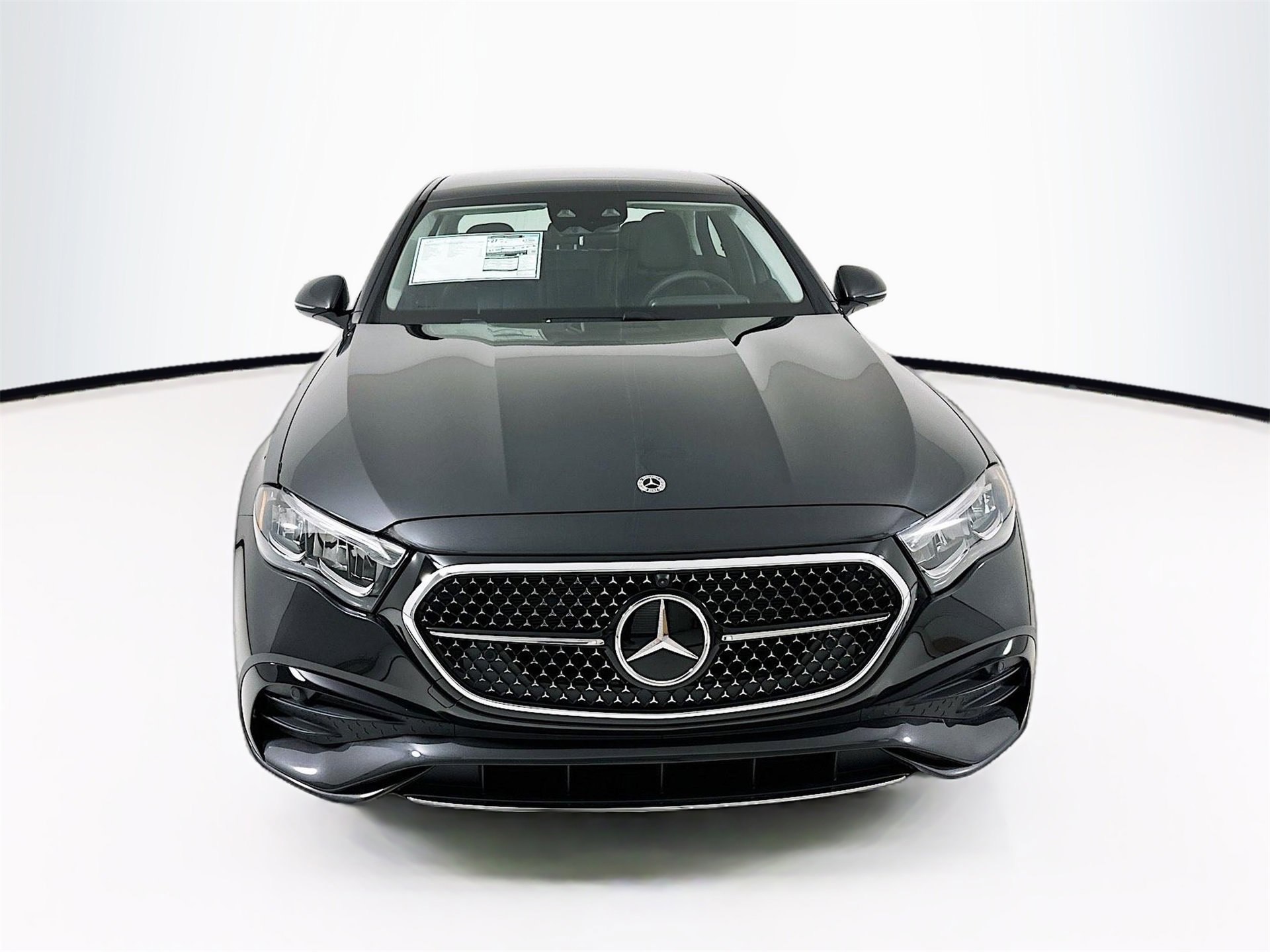 New 2026 Mercedes-Benz E 350 4MATIC Sedan image 2