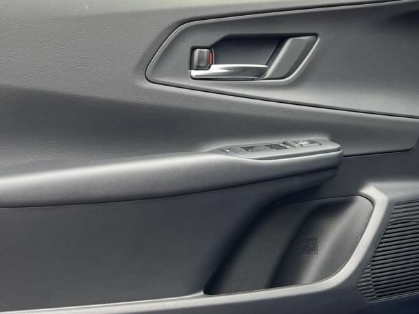 New 2026 Toyota Prius Plug-In Hybrid FWD image 40