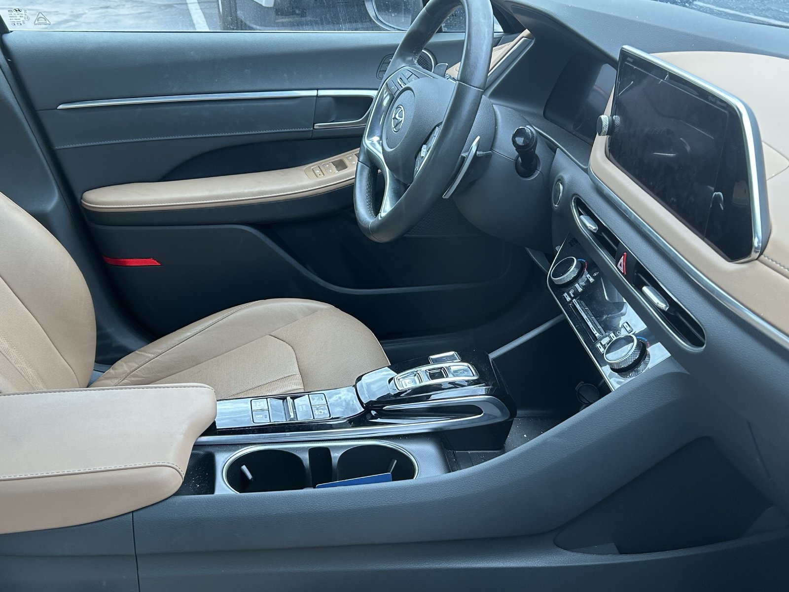 Used 2020 Hyundai Sonata Limited w/ Cargo Package FWD image 10