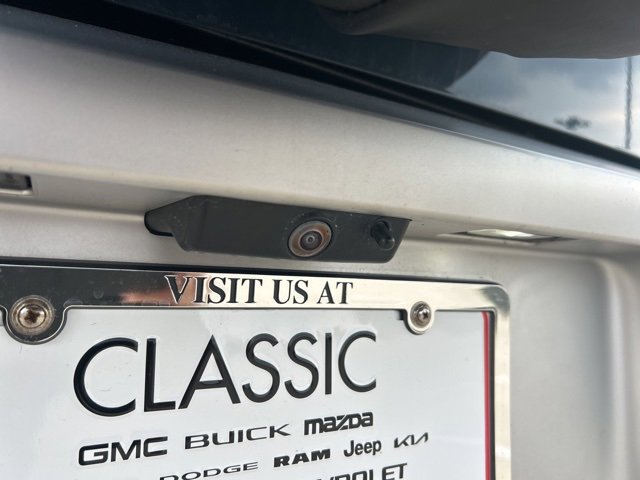 Used 2024 Land Rover Defender 110 S image 8