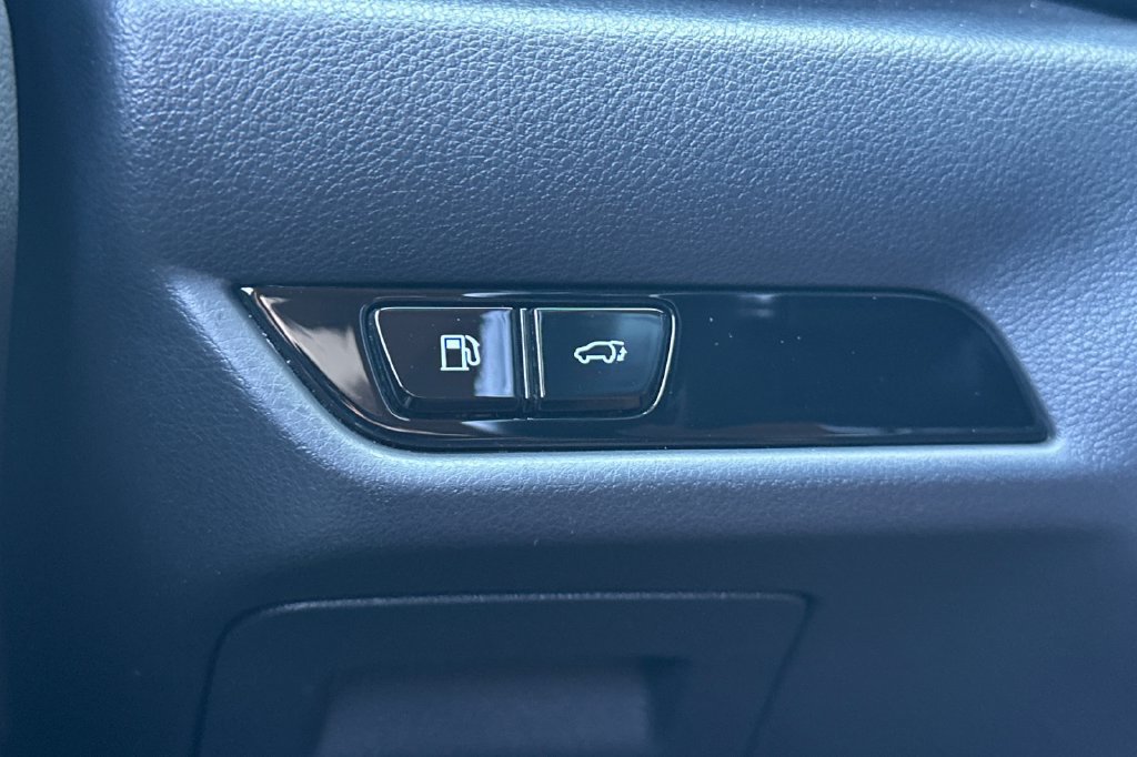 Certified 2025 Lexus NX 350h AWD w/ Cold Area Package image 31