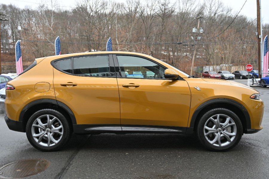 Used 2024 Dodge Hornet R/T image 6