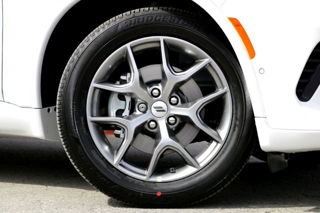 New 2026 Dodge Durango GT image 2