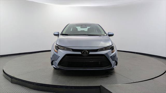 Used 2026 Toyota Corolla LE FWD image 11