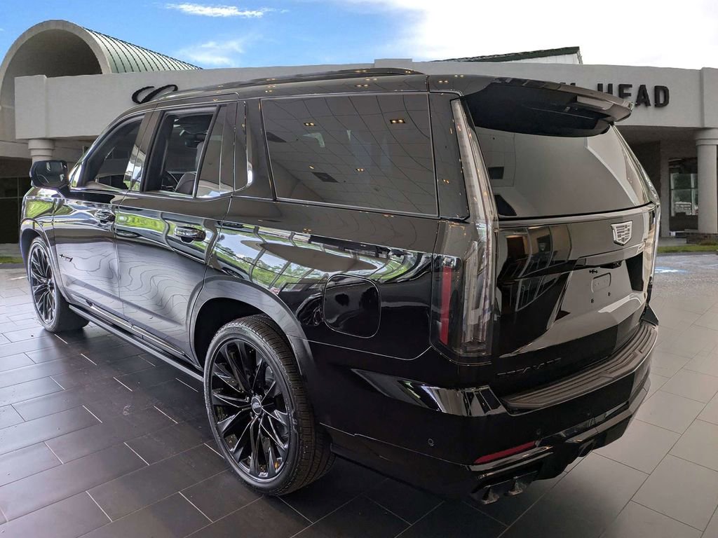 Certified 2026 Cadillac Escalade V w/ LPO, ONYX Package AWD/4WD image 5