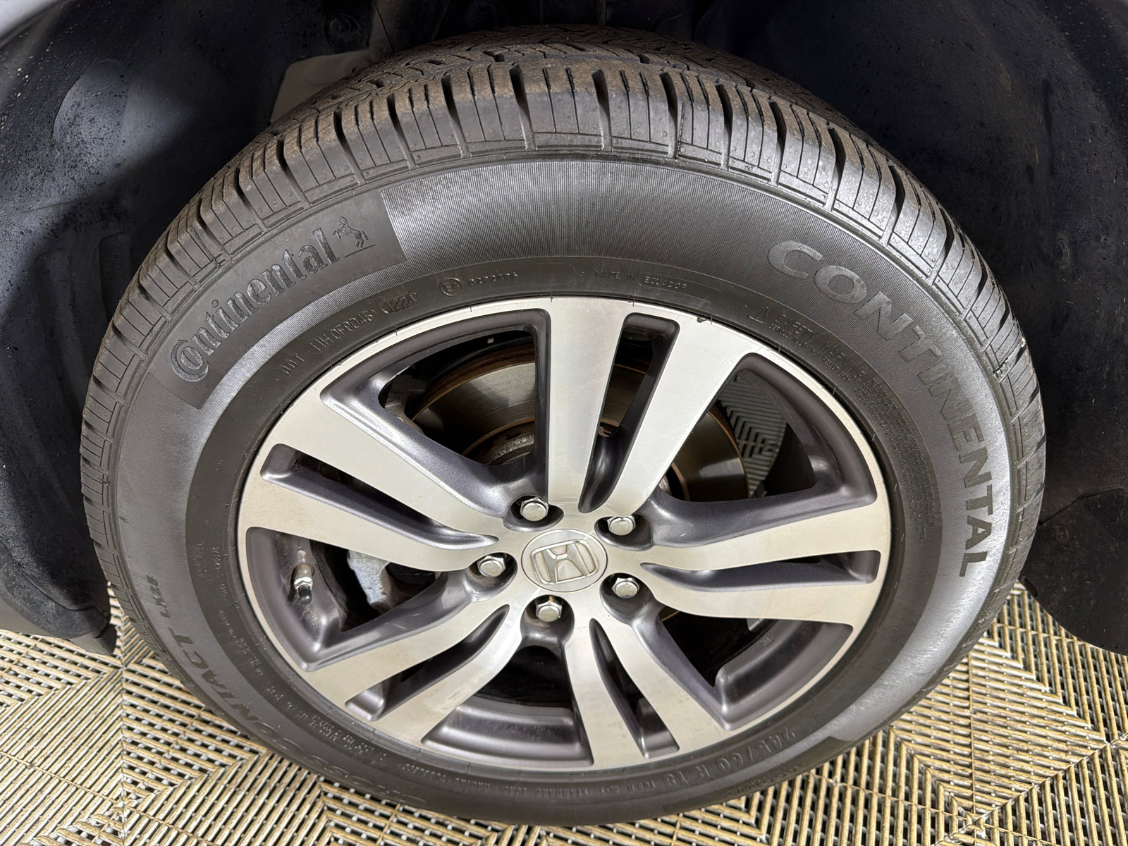 Used 2017 Honda Pilot EX-L image 12