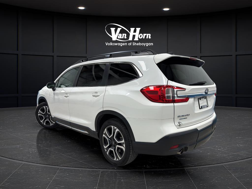 Used 2023 Subaru Ascent Limited image 5
