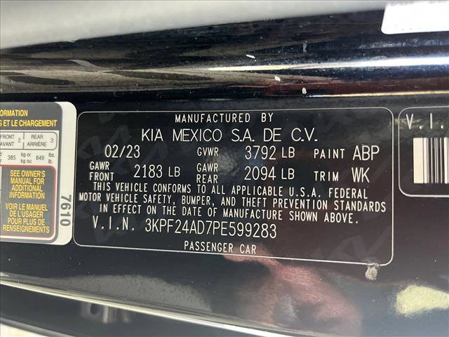 Used 2023 Kia Forte LXS image 17