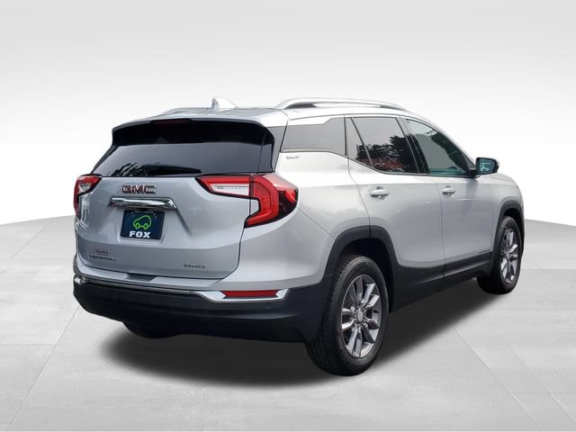 Used 2022 GMC Terrain SLT w/ Infotainment Package II AWD/4WD image 5