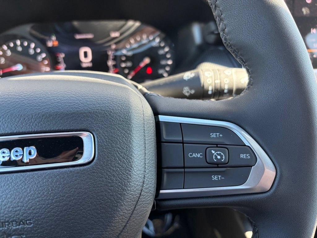 New 2026 Jeep Compass Latitude AWD/4WD image 26