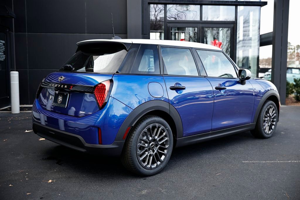 New 2026 MINI Cooper S image 7